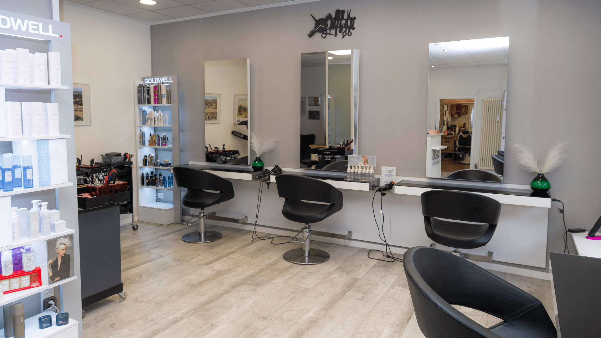 Milad Barber und Hairstylist